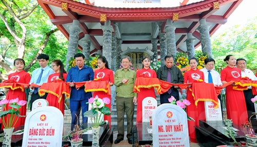 Khánh thành công trình tôn tạo khu mộ liệt sĩ Hải Dương, Hưng Yên tại Quảng Trị